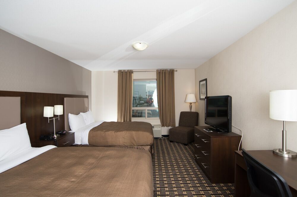 Western Star Inn And Suites Carlyle Exteriör bild