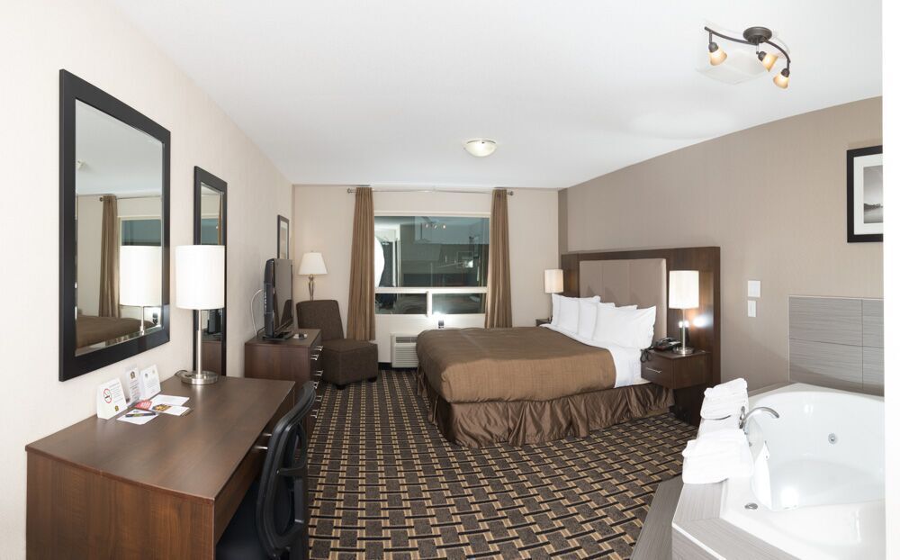 Western Star Inn And Suites Carlyle Exteriör bild